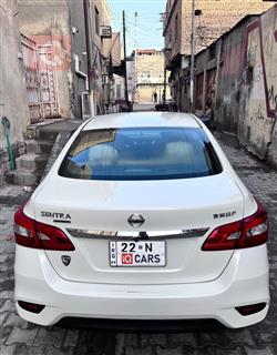 نيسان سنترا